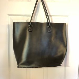 Black leather tote